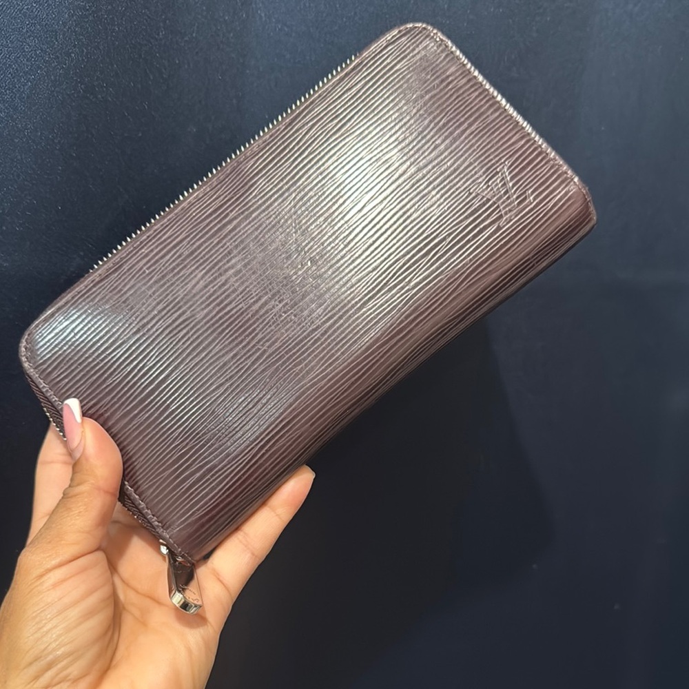 🤎LOUIS VUITTON Epi Electric Zippy Wallet - Picture 5 of 13